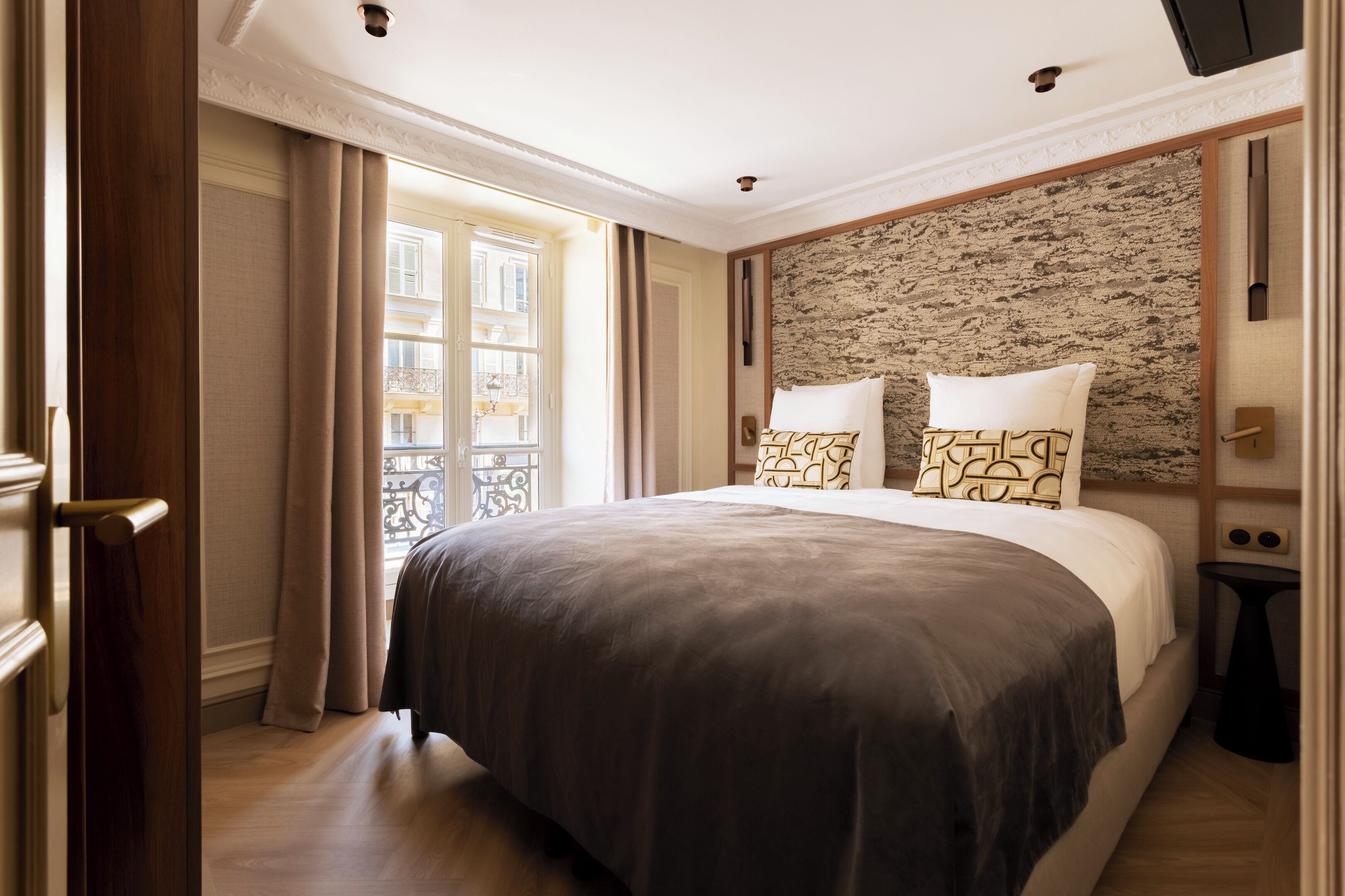 Apartamento | Ropa de cama hipoalergénica y colchones con acolchado adicional