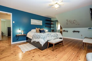 3 Schlafzimmer, Schreibtisch, Bügeleisen/Bügelbrett, kostenloses WLAN