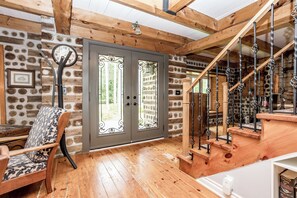 Interior -  The Pines Woodland Retreat with Pool and outdoor Pavilion (Oxford Mills)