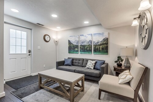 The Nook – Stylish Basement Stay - Waffles too!