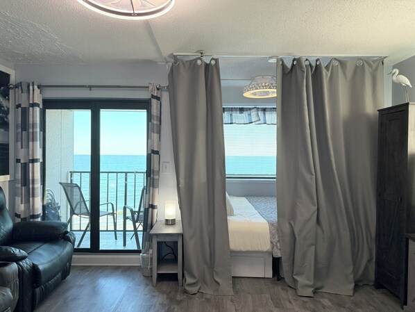 Iron/ironing board, free WiFi