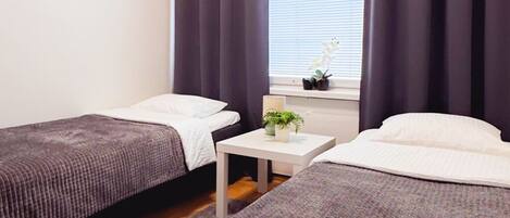 2 bedrooms, iron/ironing board, WiFi, bed sheets