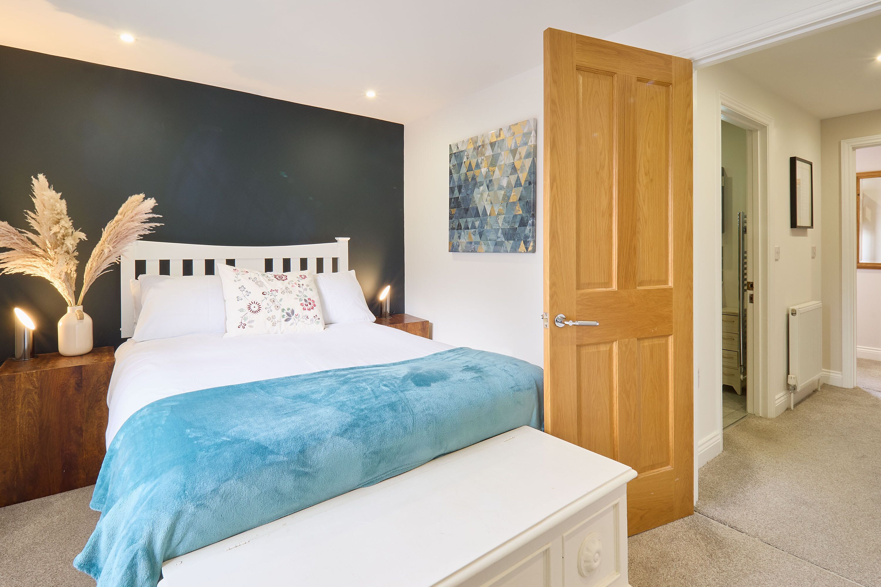 3 多间卧室、熨斗/熨衣板、旅行婴儿床、WiFi