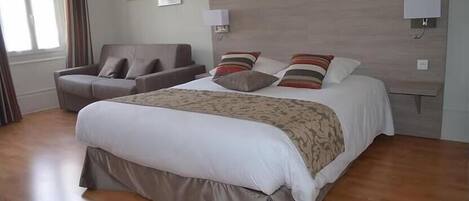 高級四人房, 城市景 | 免費 Wi-Fi