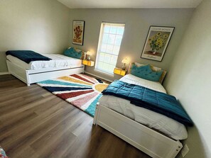 3 chambres, bureau, fer et planche à repasser, Wi-Fi