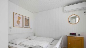 Unclassified image, 3 of 27, button - 5 Star Holiday Home in Nexo (Nexø)