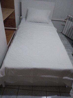 In-room safe, desk, laptop workspace, blackout curtains - Qesr bir (Baku)