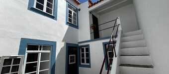 Desterro House Apartment with Private Terrace, Wi-Fi and Air Conditioning