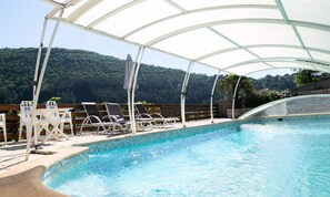 Outdoor pool - Gite de France for 7 People (Florac)