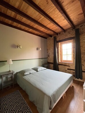 3 chambres, Wi-Fi, draps fournis