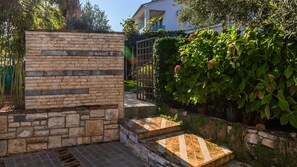 Property grounds - Villa Mir - Rovinj by Villas Guide (Rovinj)