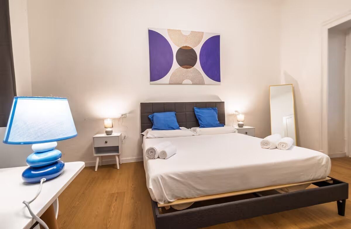 Double Room, Kitchenette | Iron/ironing board, free WiFi