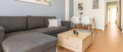 TV, DVD player, offices