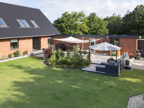 5 Star Holiday Home in Farso