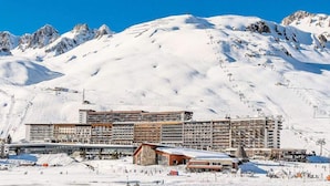 Unclassified image, 3 of 3, button - 2 Rooms for 6 People (Tignes)