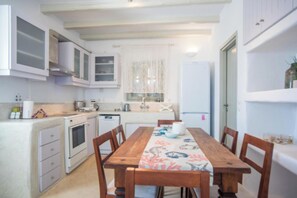 Villa, Bergblick | Eigene Küche | Großer Kühlschrank, Mikrowelle, Ofen, Herdplatte