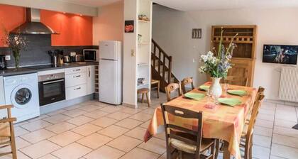 Cottage in Bacon With Hiking Trails Nearby