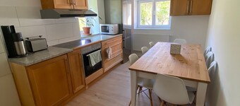 Holiday Home 'Michelles' with Shared Terrace and Wi-Fi