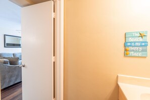 Condo, 1 King Bed (Santa Maria II #111) | Interior