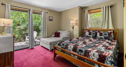 Smoky Everest 4 Bedroom Chalet