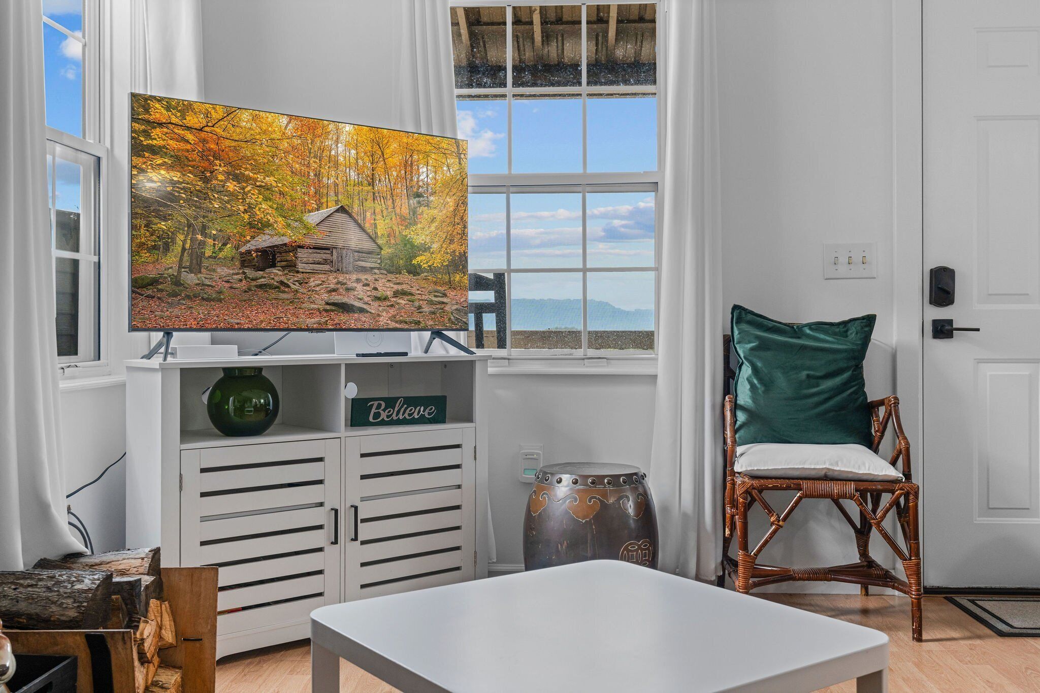 Cabin, 3 Bedrooms | Living area