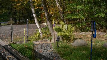 House, 3 Bedrooms | Property grounds