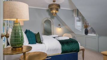 2 bedrooms, iron/ironing board, travel crib, WiFi