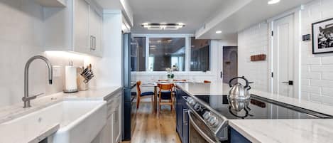 Condo, 3 Bedrooms | Private kitchen | Coffee/tea maker