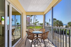 Condo, 2 Bedrooms | Outdoor dining - Vacation Villas #131 2 Bedroom Condo (Fort Myers Beach)