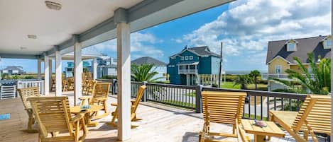 ハウス 4 ベッドルーム | テラス / パティオ