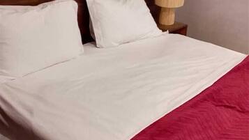 Suite familiar, vista al río | Cortinas blackout y wifi gratis