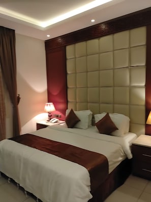 Silitysrauta/-lauta, ilmainen Wi-Fi