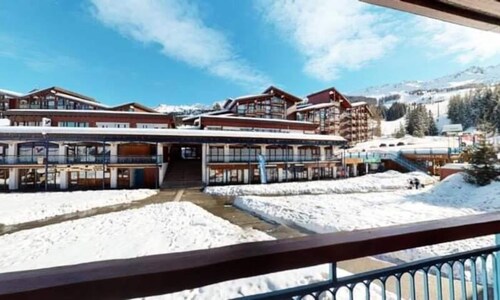 Beautiful Duplex for 8 People, in the Heart of the Arc 1800 Resort With a Breathtaking View of the Valley