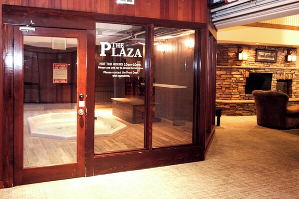 المنشأة من الداخل