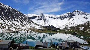 Unclassified image, 2 of 3, button - Comfortable Family Apartment With Lake View (Tignes)