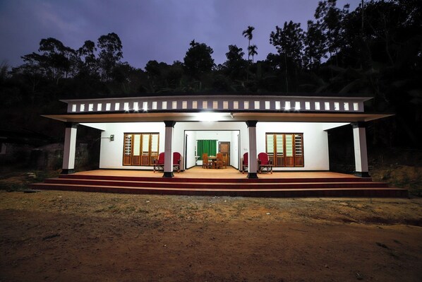 Exterior - Grace Waters Home Stay (Udumbanchola)