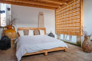 3 makuuhuonetta, silitysrauta/-lauta, Wi-Fi, vuodevaatteet