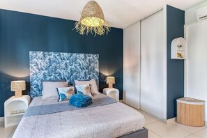 3 bedrooms, iron/ironing board, travel cot, WiFi