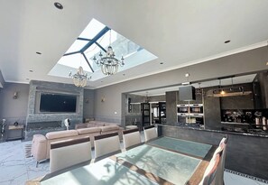 House, 6 Bedrooms, Accessible, Balcony | Living room - Elegant Family Home, 2x Jacuzzi Corner Bath (Luton)