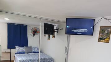 1 bedroom, iron/ironing board, WiFi, bed sheets