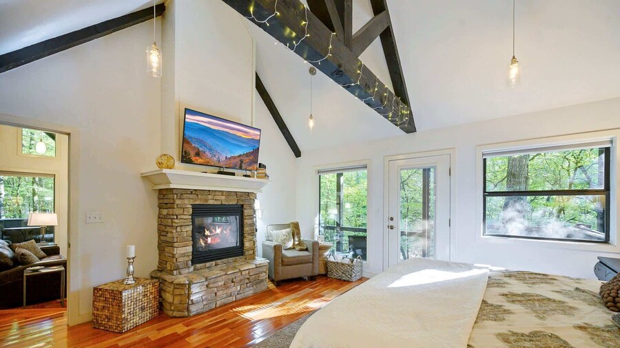 Silverbrook Cabin for 4