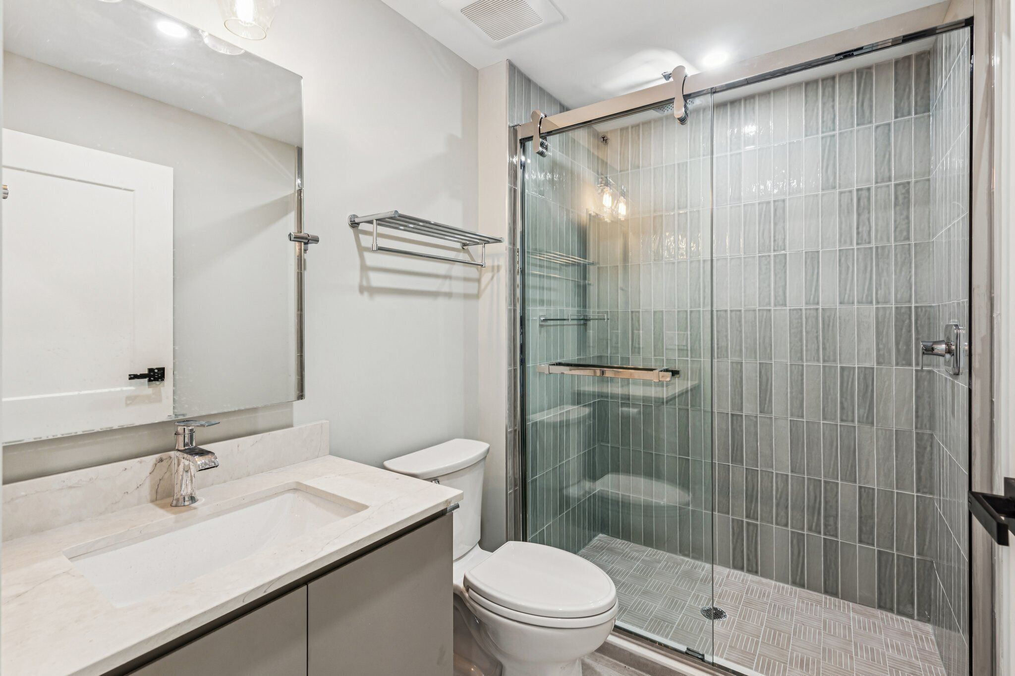 Shower, towels, toilet paper