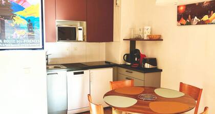 Apt No. 47 Classified 2 Stars - 1st Floor - Campan2 Building
