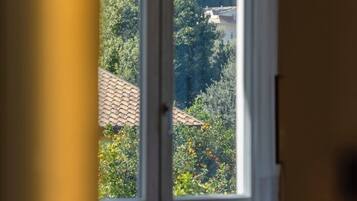 Két bảo mật tại phòng, truy cập Internet không dây miễn phí