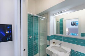 Comfort Double Room | Bathroom