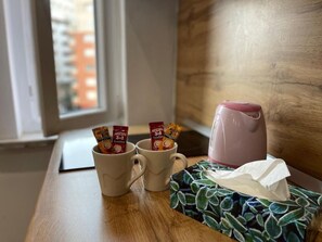 Coffee and/or coffee maker - Kadare City-center Apartment With Balcony (Tirana)