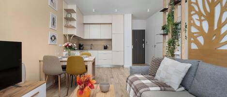 Téléviseur, bureau