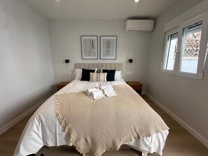 Bügeleisen/Bügelbrett, kostenloses WLAN