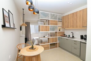 1 chambre, fer et planche à repasser, accès Internet, draps fournis