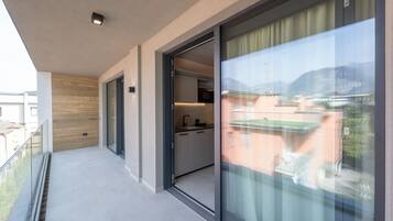 Apartemen, 2 kamar tidur, balkon, menara | Balkon